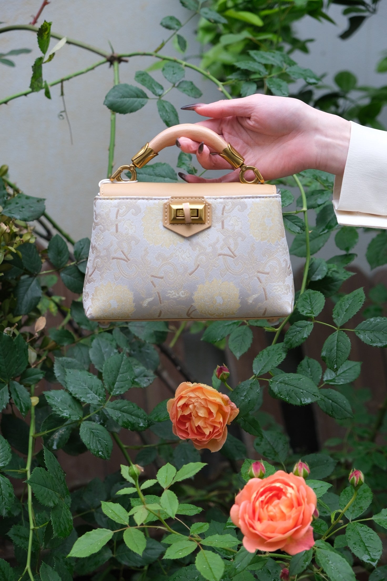 Golden Peony Song Brocade Wooden Handle Cow Leather Mini Box Bag